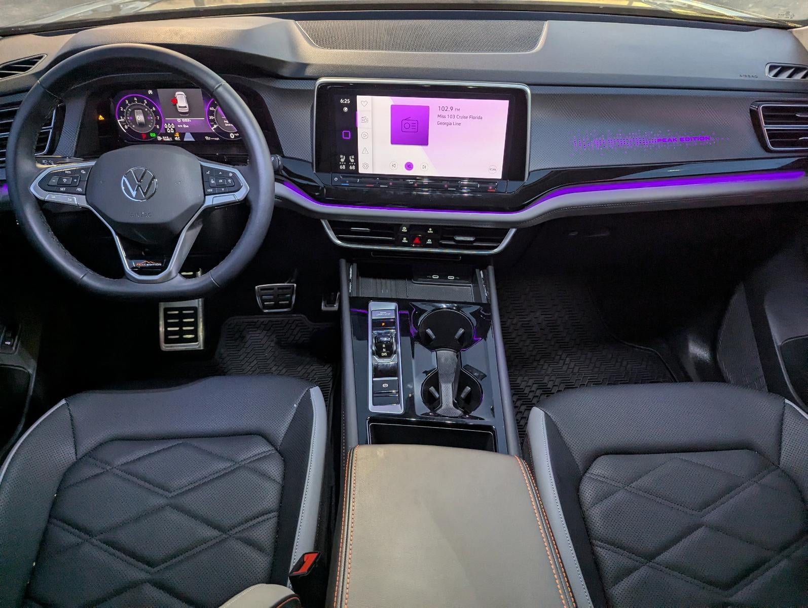 2025 Volkswagen Atlas 2.0T Peak Edition 4MOTION