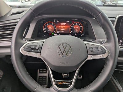 2025 Volkswagen Atlas 2.0T Peak Edition 4MOTION