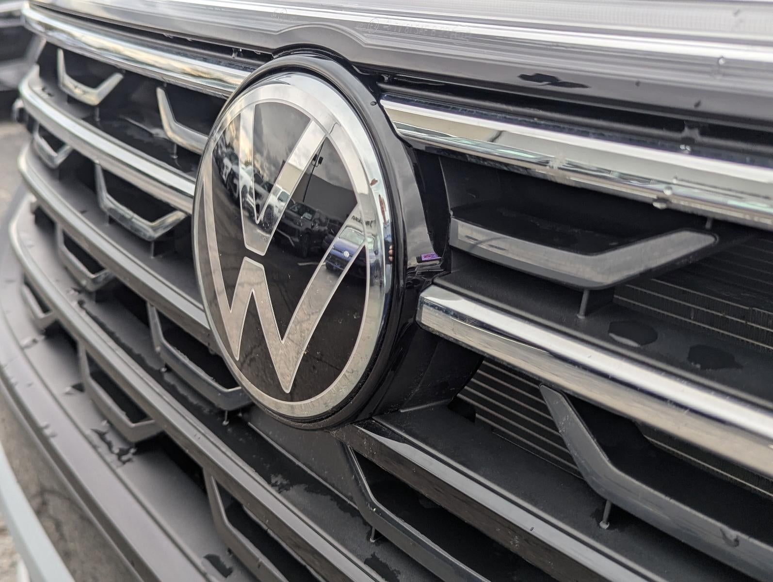 2025 Volkswagen Atlas 2.0T Peak Edition 4MOTION