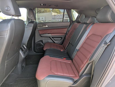 2023 Volkswagen Atlas Cross Sport 3.6L V6 SEL Premium R-Line 4MOTION