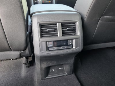 2023 Volkswagen Atlas 3.6L V6 SE w/Technology FWD