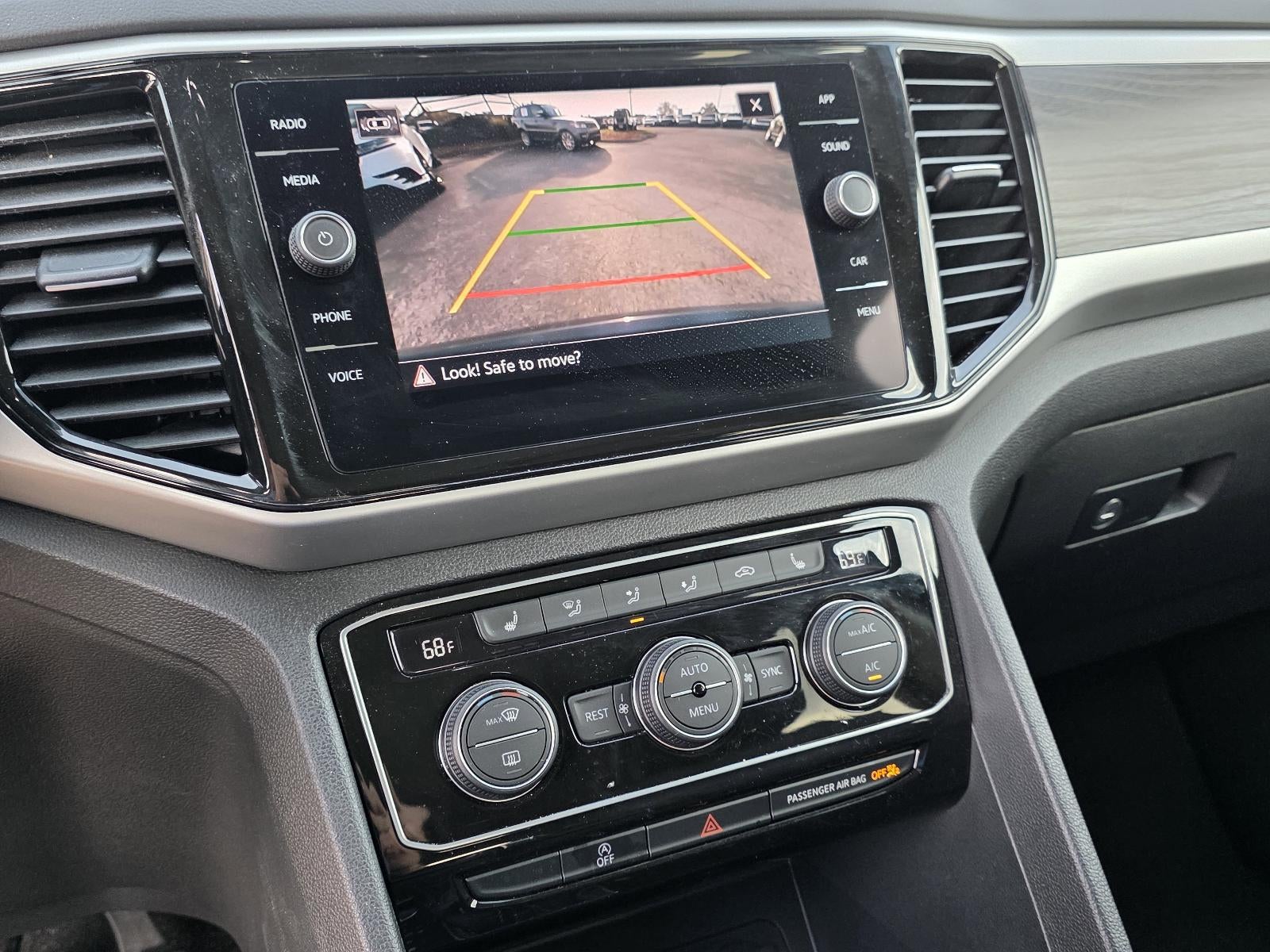 2023 Volkswagen Atlas 3.6L V6 SE w/Technology FWD