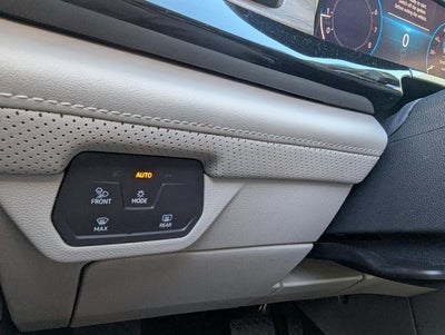 2024 Volkswagen Atlas 2.0T SE w/Technology FWD