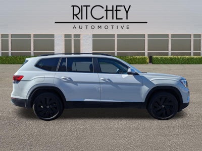 2024 Volkswagen Atlas 2.0T SE w/Technology FWD