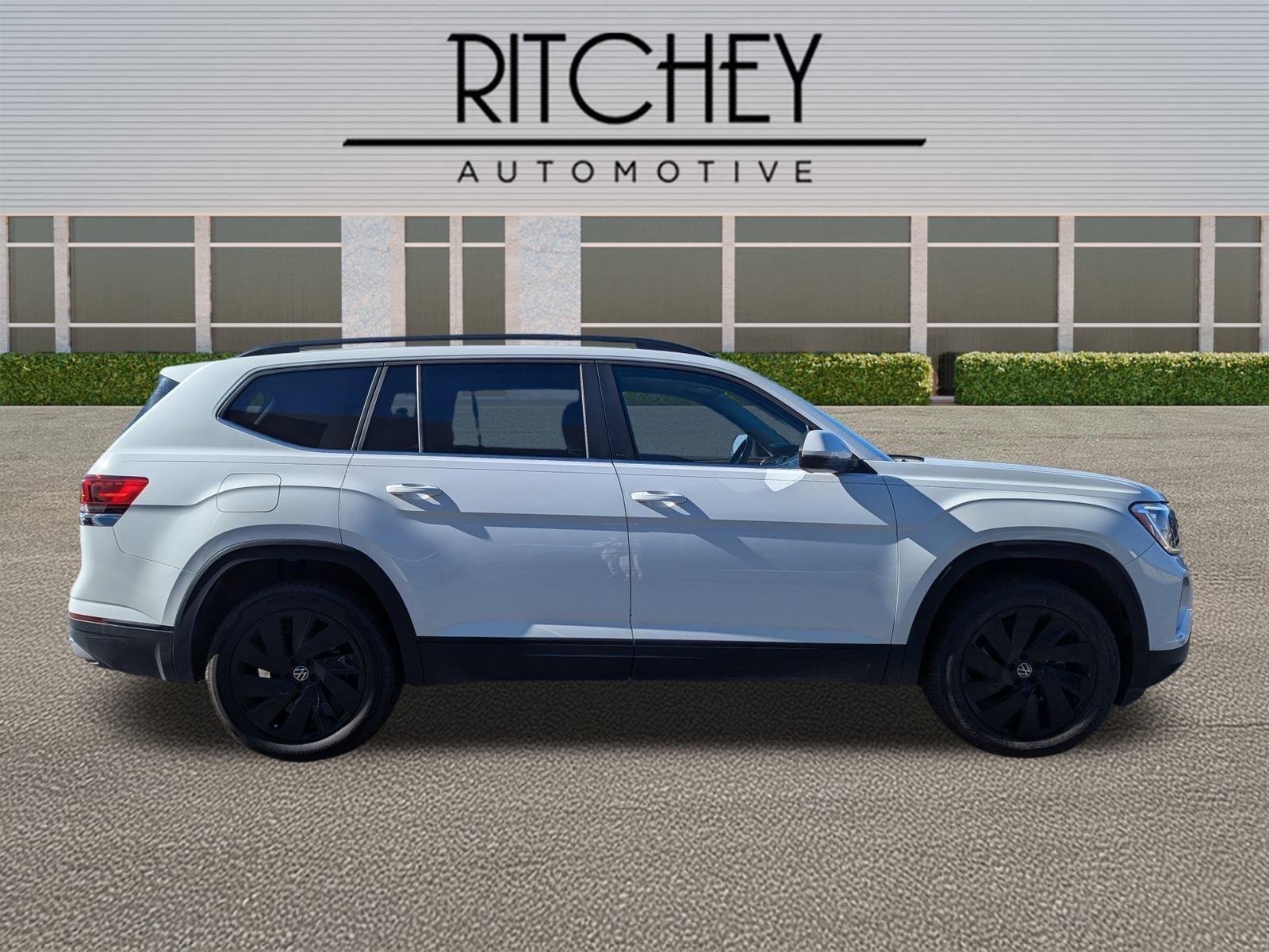 2024 Volkswagen Atlas 2.0T SE w/Technology FWD