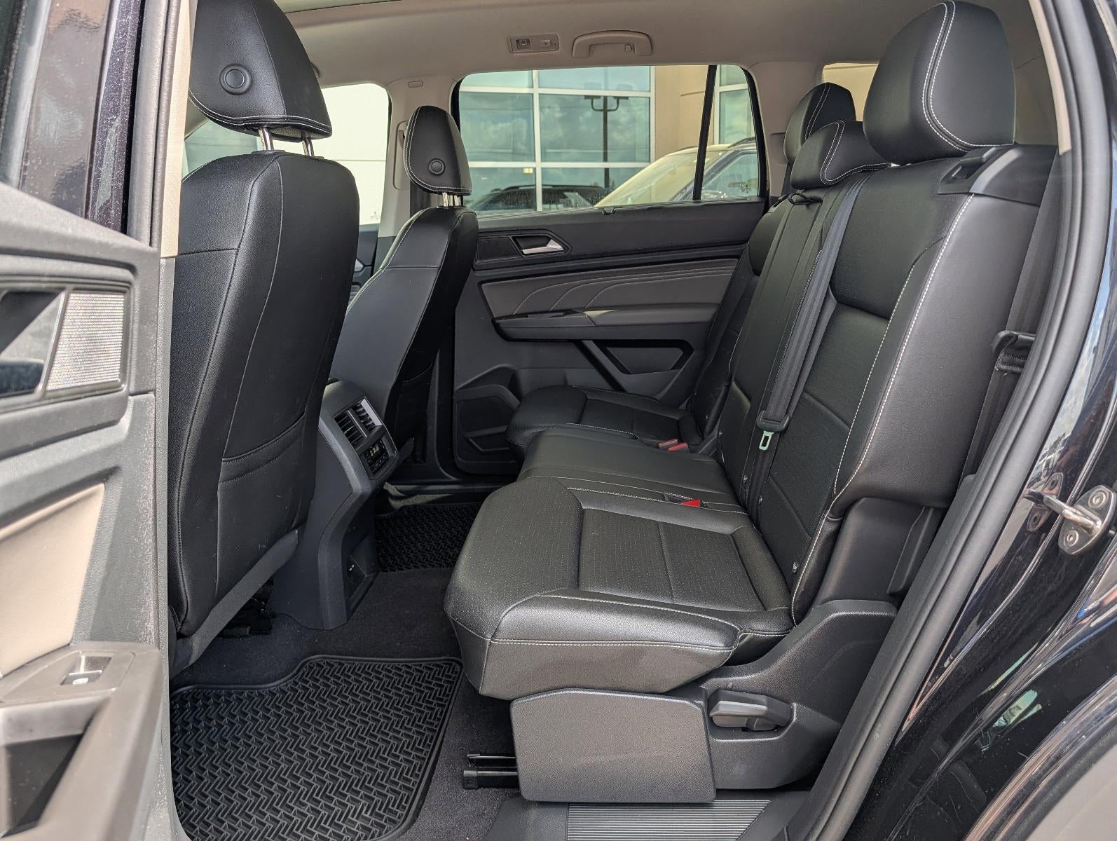2023 Volkswagen Atlas 3.6L V6 SE w/Technology FWD