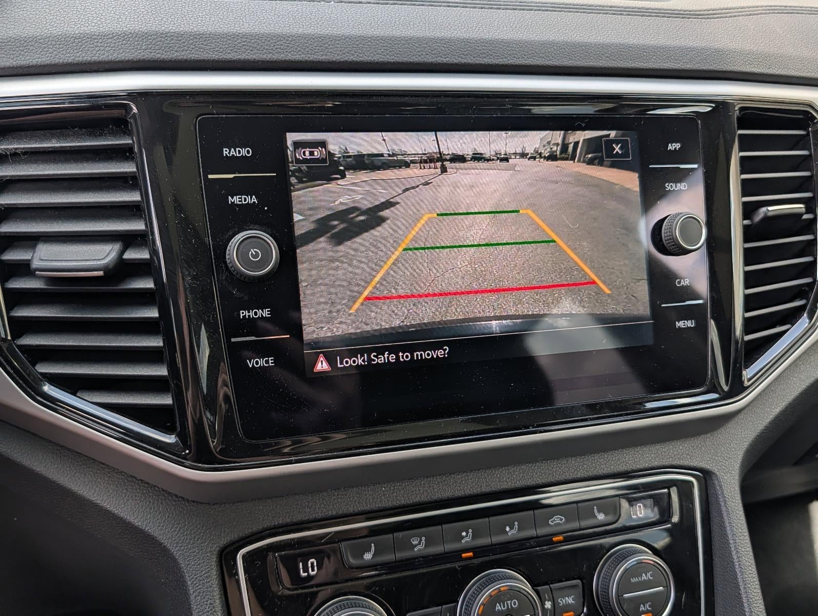 2023 Volkswagen Atlas 3.6L V6 SE w/Technology FWD