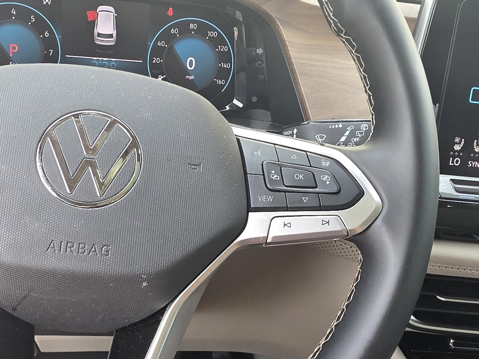 2024 Volkswagen Atlas 2.0T SE w/Technology FWD
