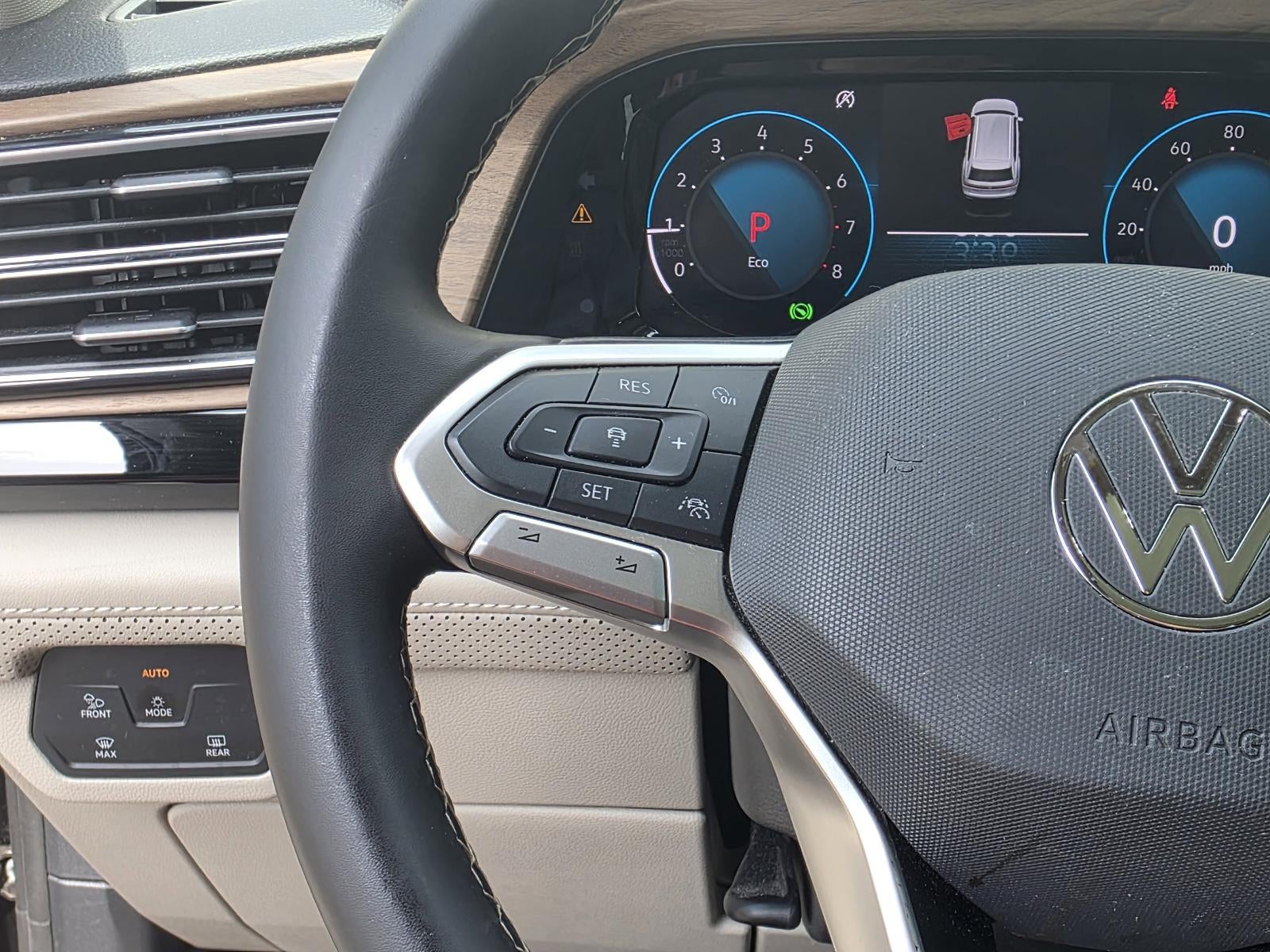 2024 Volkswagen Atlas 2.0T SE w/Technology FWD
