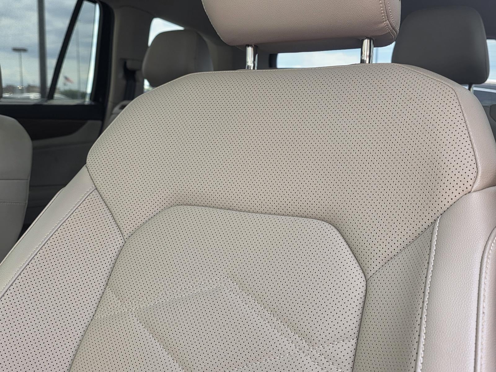 2024 Volkswagen Atlas 2.0T SE w/Technology FWD