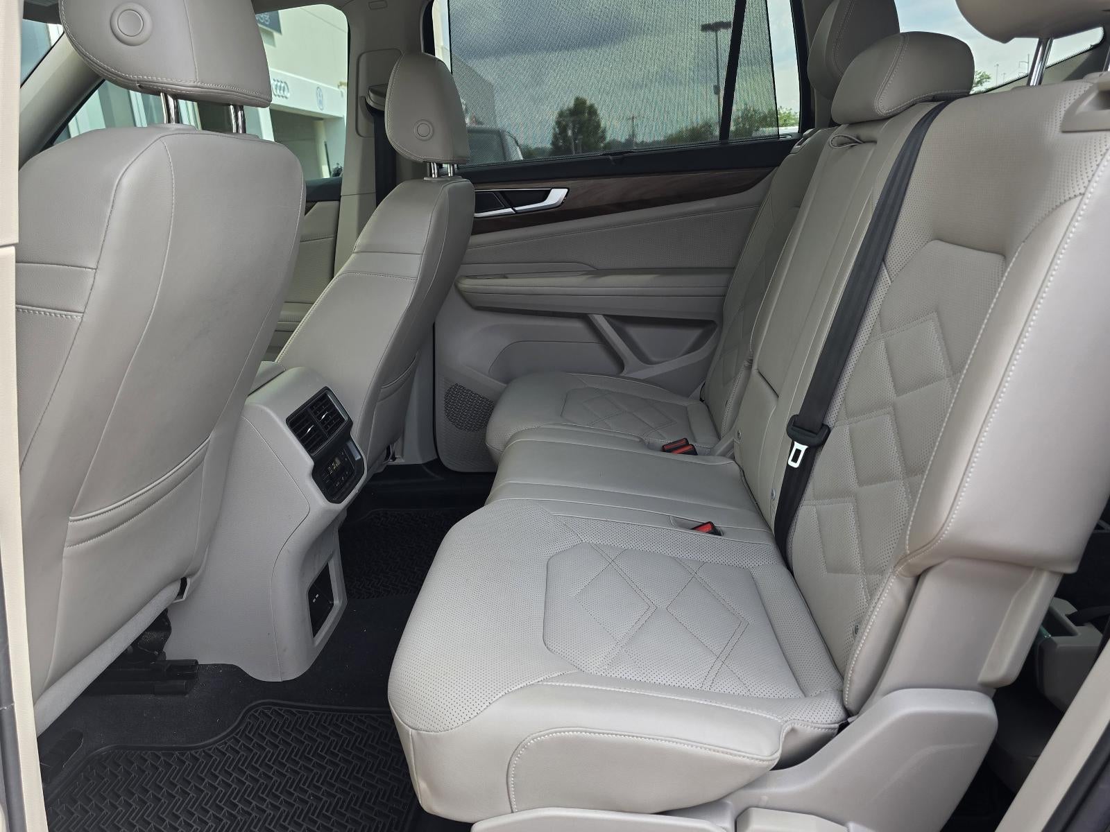 2024 Volkswagen Atlas 2.0T SE w/Technology FWD