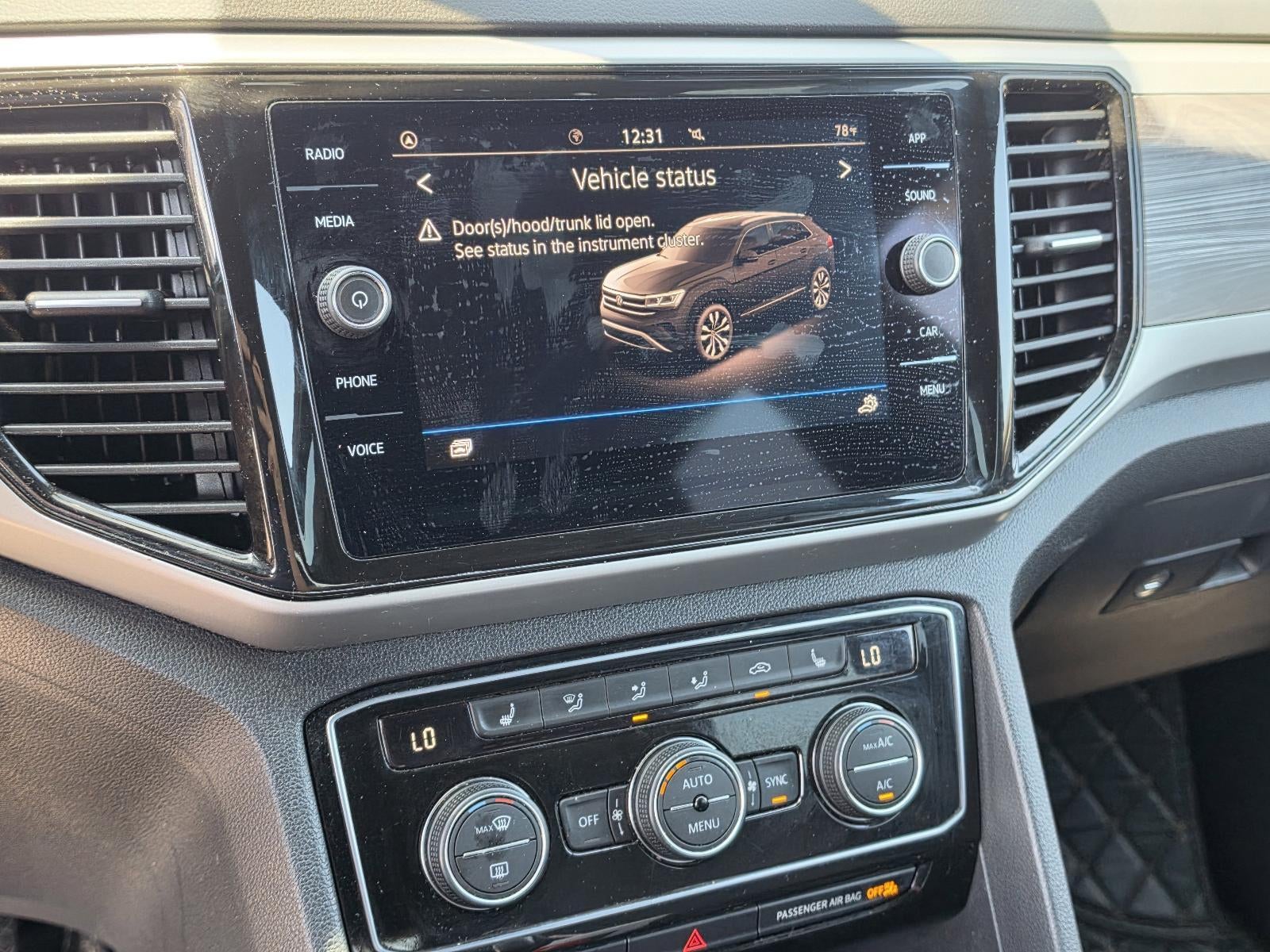 2023 Volkswagen Atlas Cross Sport 2.0T SE w/Technology FWD