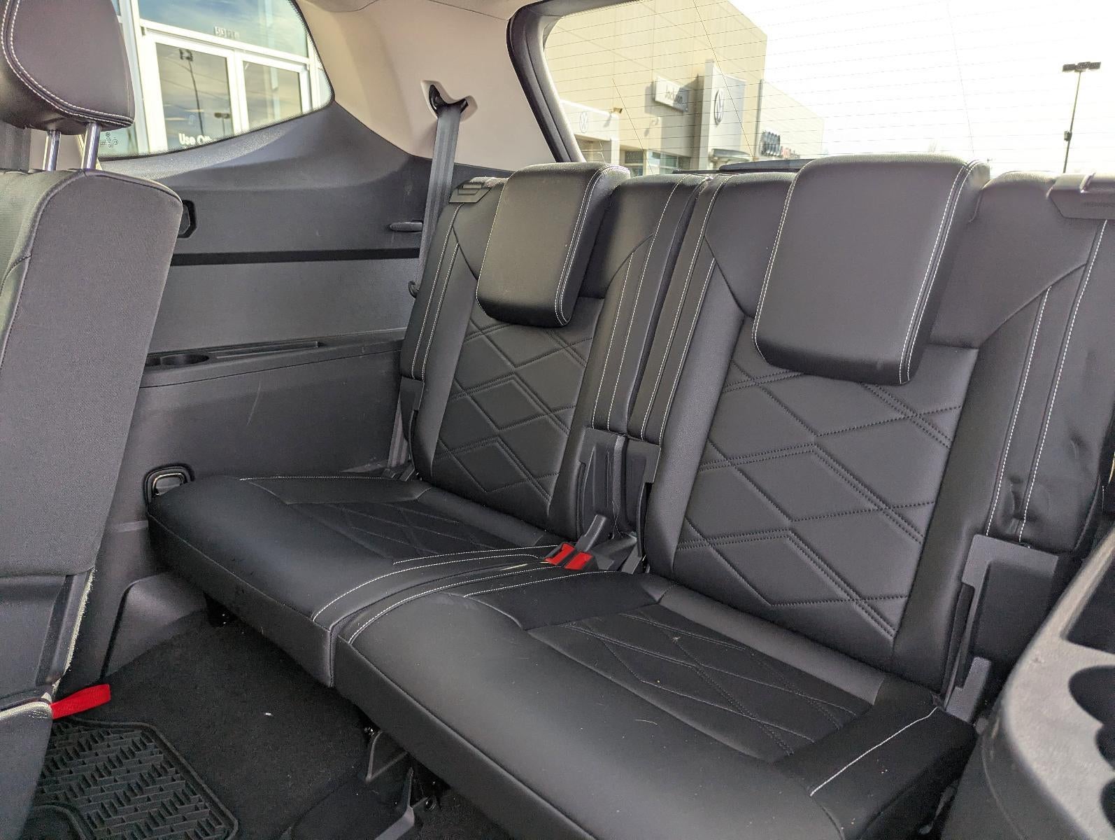 2024 Volkswagen Atlas 2.0T SE w/Technology FWD