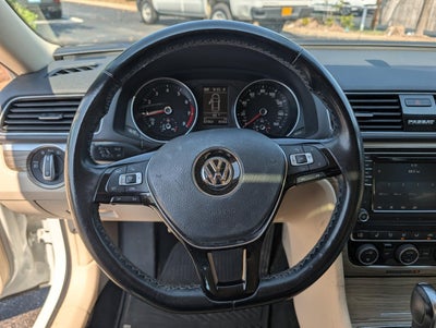 2018 Volkswagen Passat 2.0T SE Auto