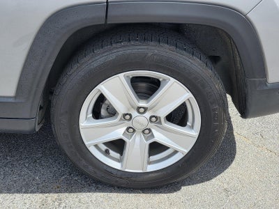 2022 Jeep Compass Latitude FWD