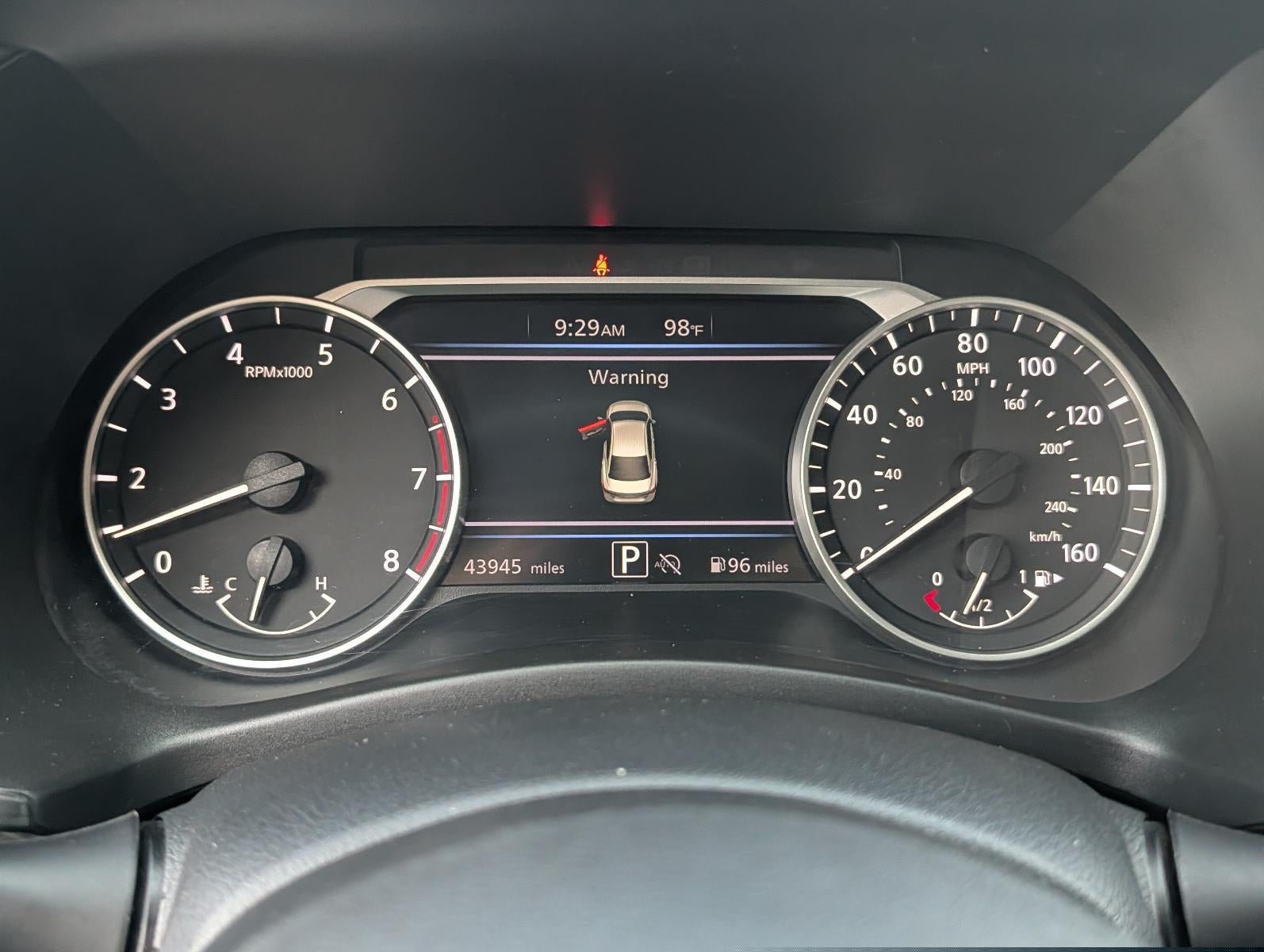 2024 Nissan Sentra SR CVT