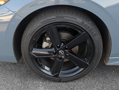 2024 Nissan Sentra SR CVT