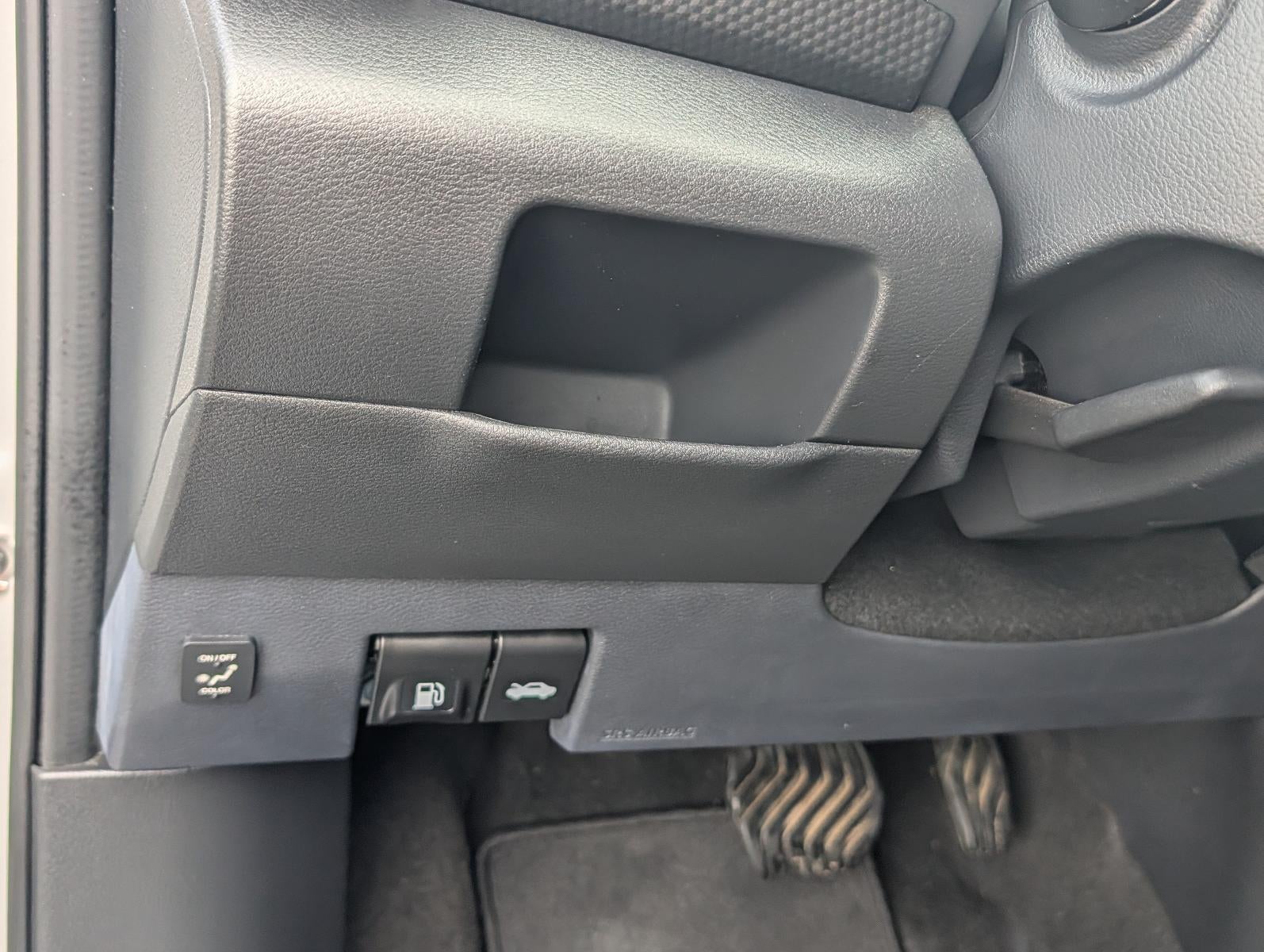 2023 Nissan Kicks SV FWD