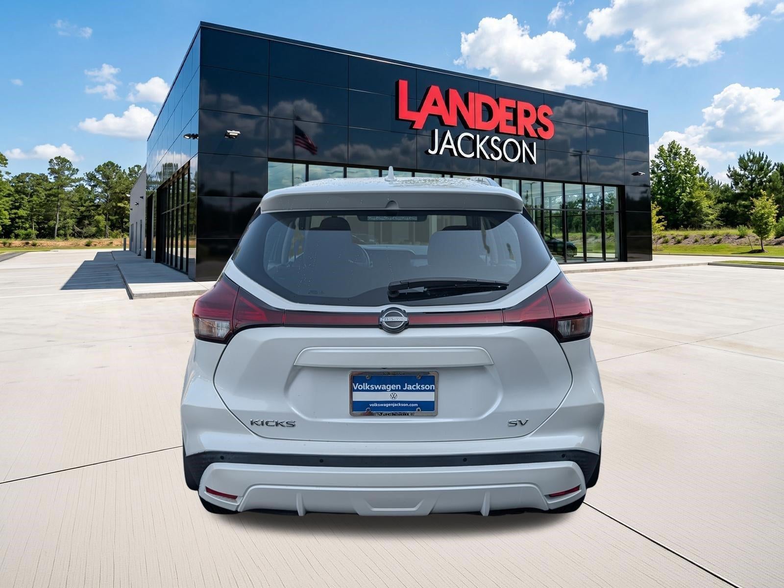 2023 Nissan Kicks SV FWD