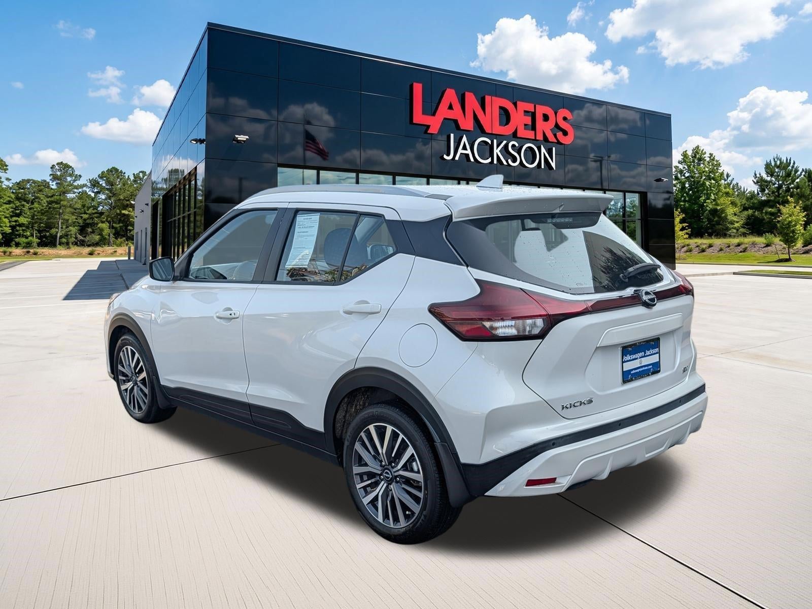 2023 Nissan Kicks SV FWD