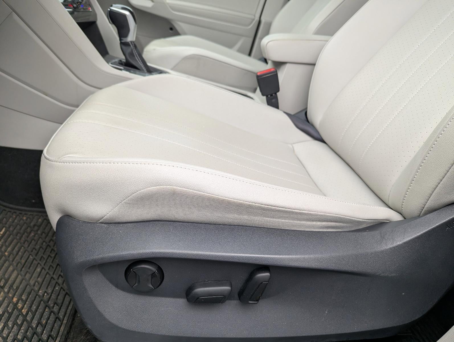 2023 Volkswagen Tiguan 2.0T SE R-Line Black FWD