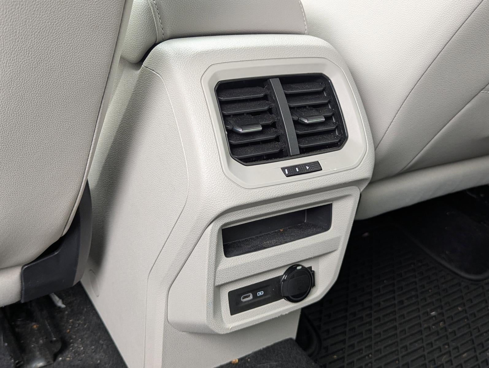 2023 Volkswagen Tiguan 2.0T SE R-Line Black FWD