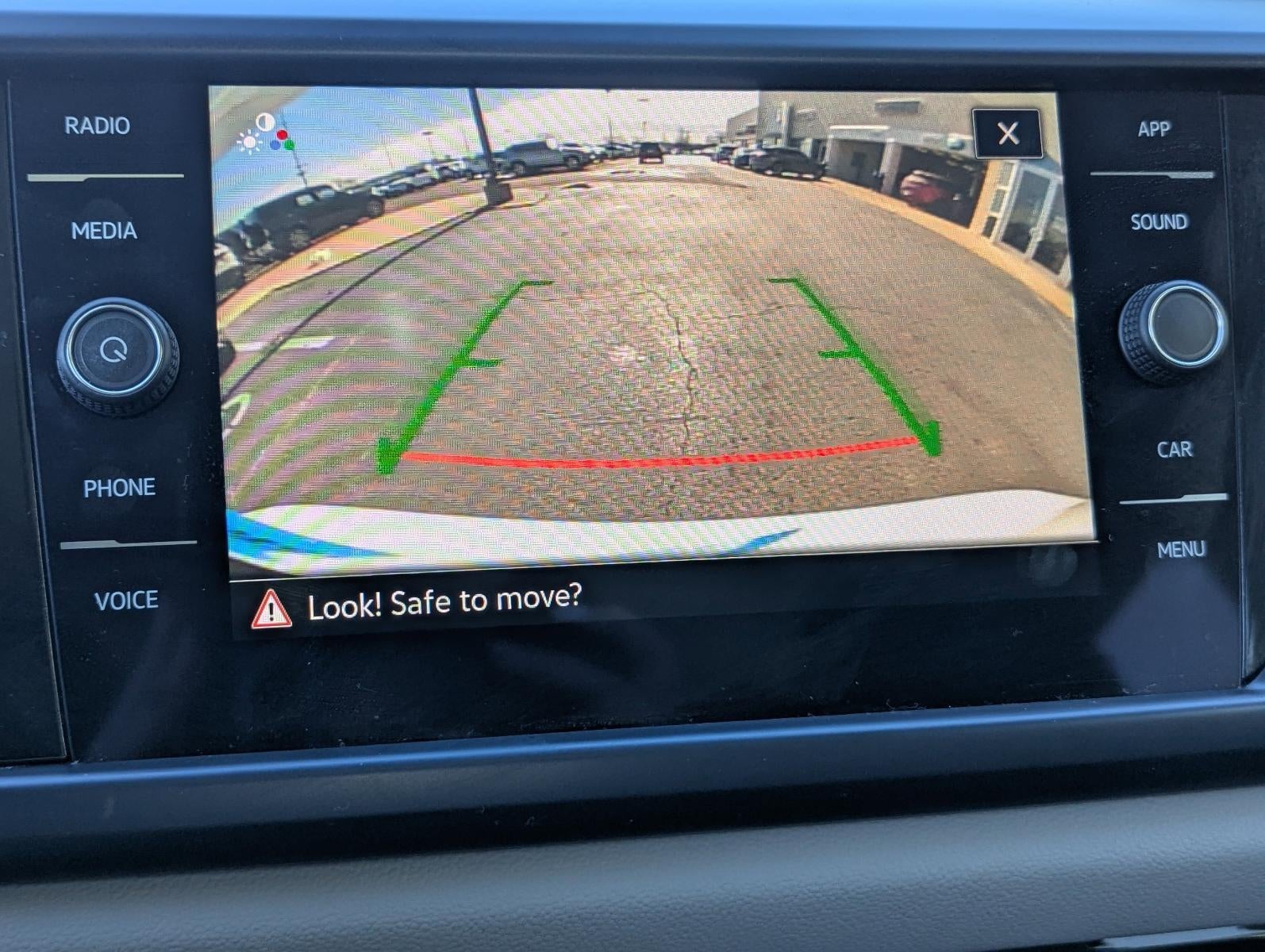 2023 Volkswagen Taos SE FWD