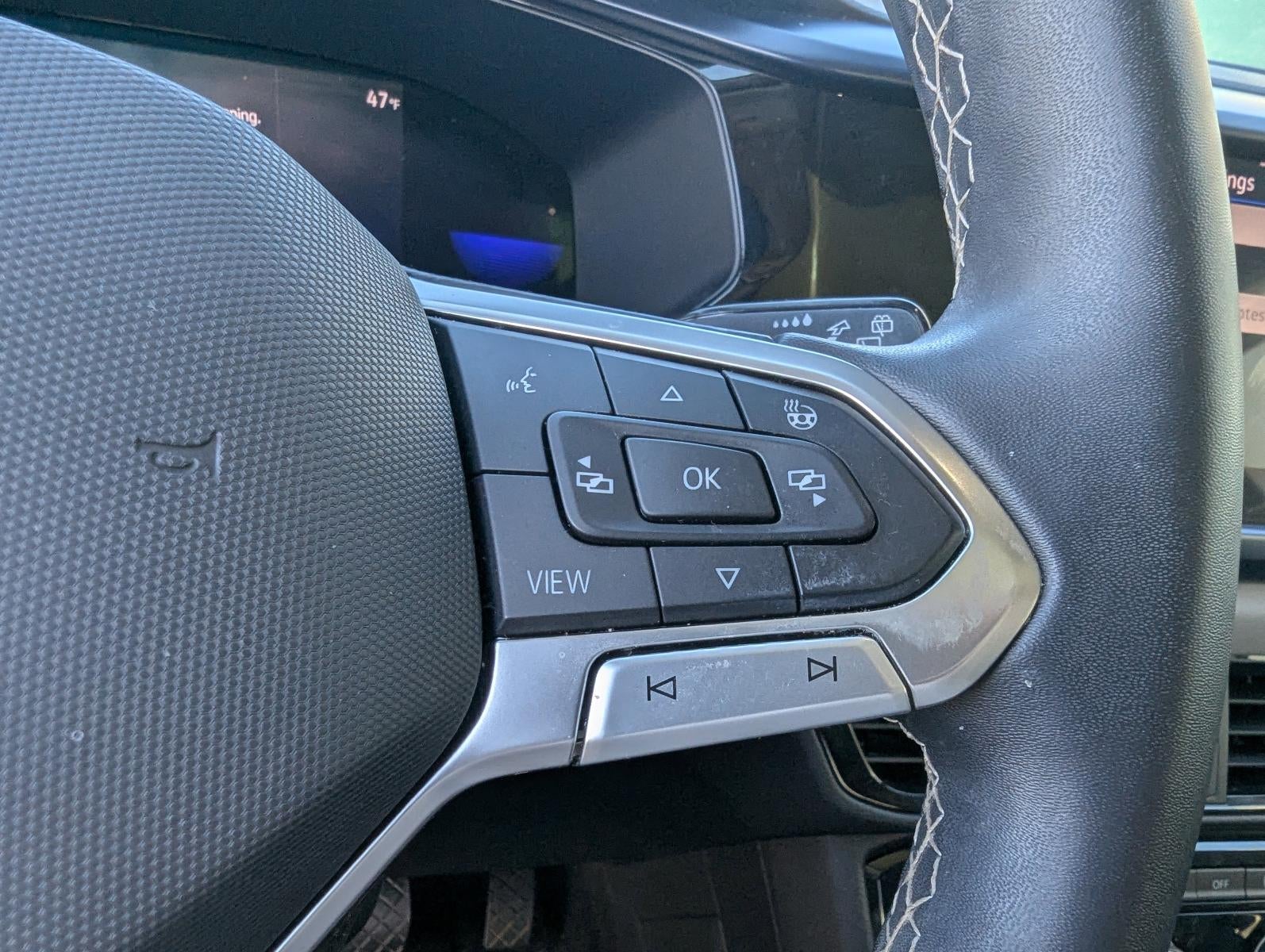 2023 Volkswagen Taos SE FWD