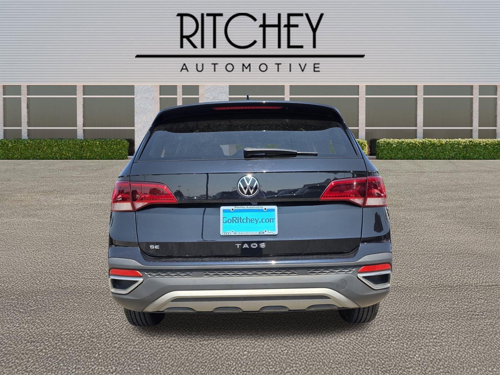 2023 Volkswagen Taos SE FWD