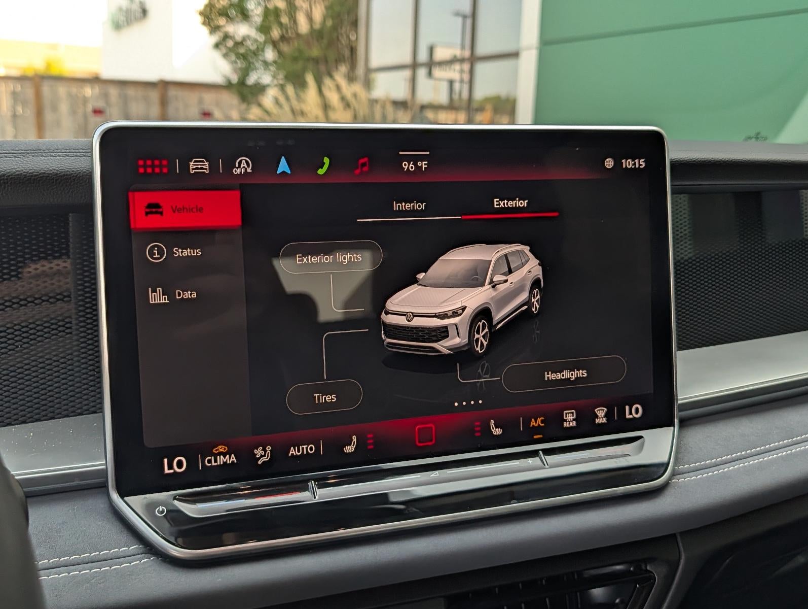 2025 Volkswagen Tiguan 2.0T SE FWD
