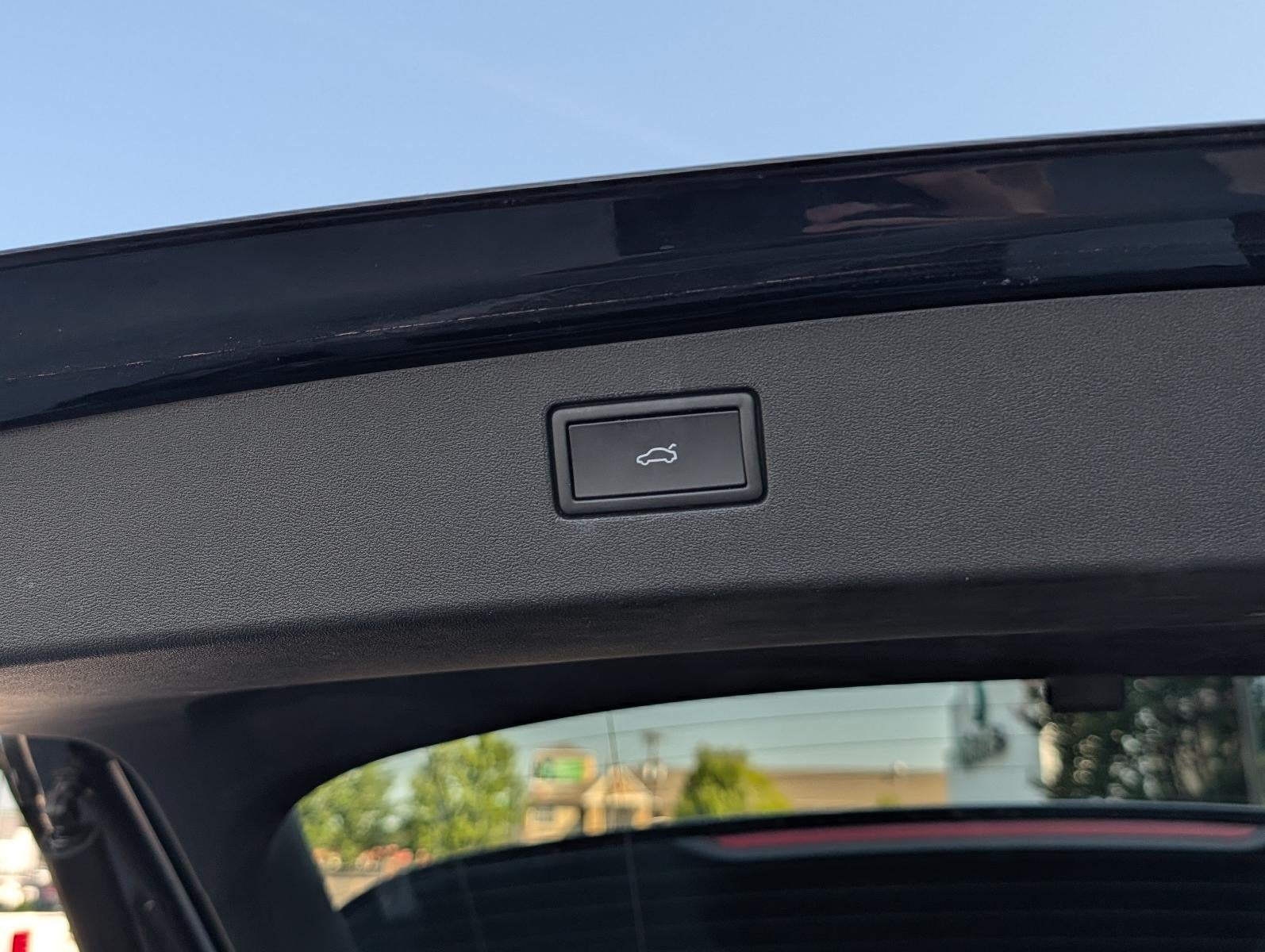 2025 Volkswagen Tiguan 2.0T SE FWD