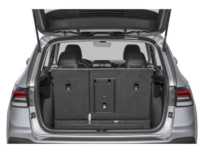 2025 Volkswagen Taos SE FWD