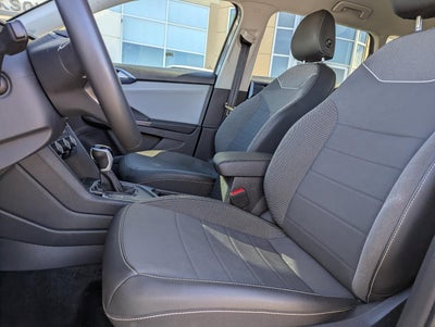 2024 Volkswagen Taos SE FWD