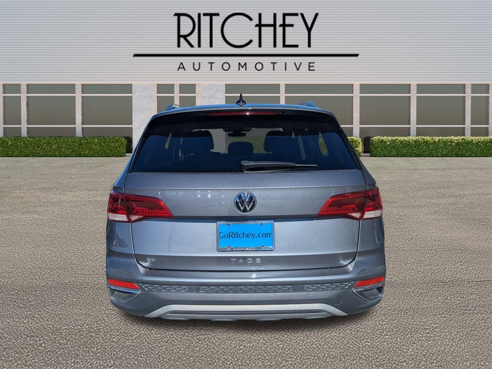 2024 Volkswagen Taos SE FWD