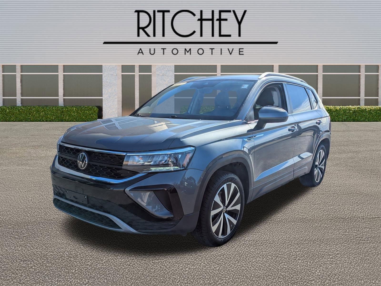 2024 Volkswagen Taos SE FWD