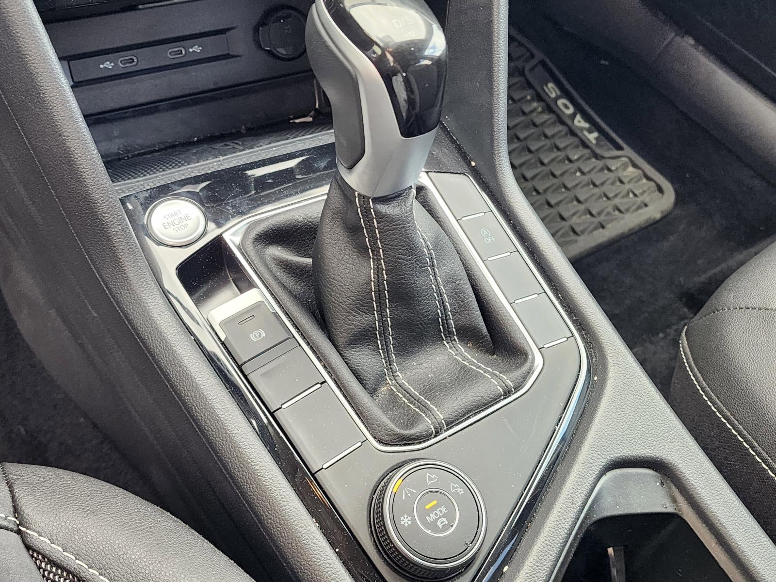 2024 Volkswagen Taos SE 4MOTION