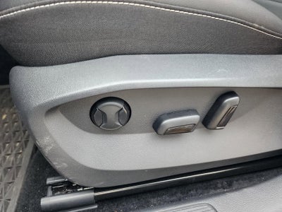 2024 Volkswagen Taos SE 4MOTION