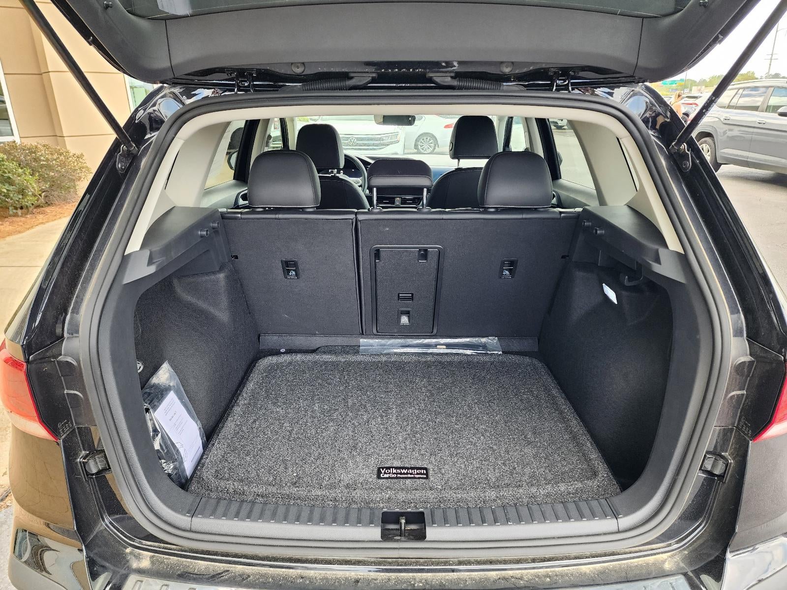 2024 Volkswagen Taos SE 4MOTION