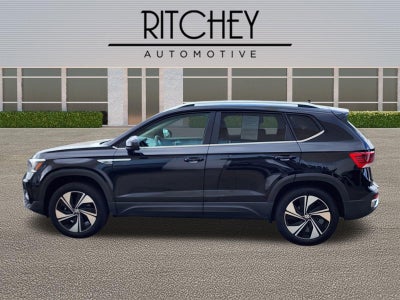 2024 Volkswagen Taos SE 4MOTION