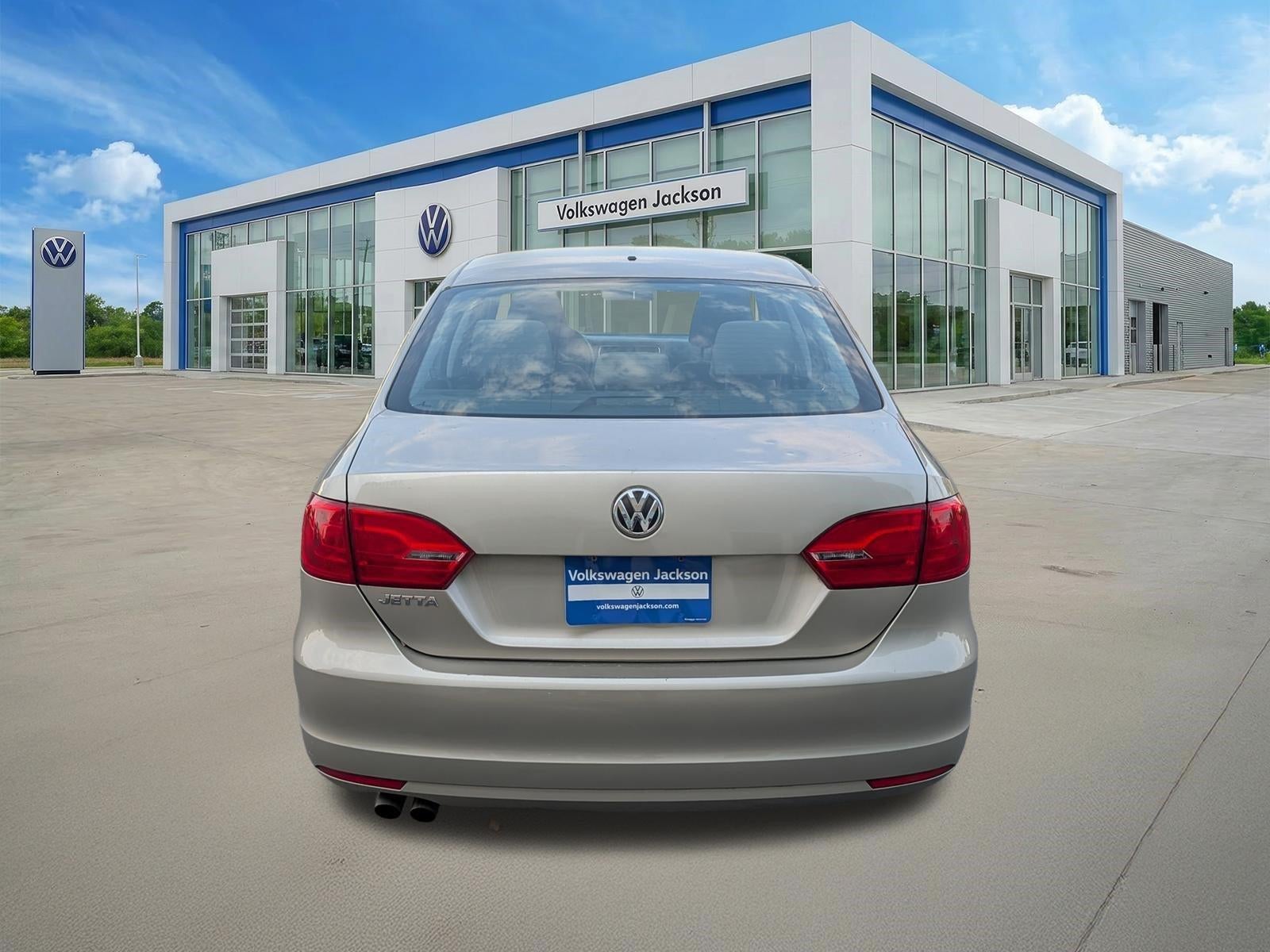 2014 Volkswagen Jetta 4dr Auto S Sedan