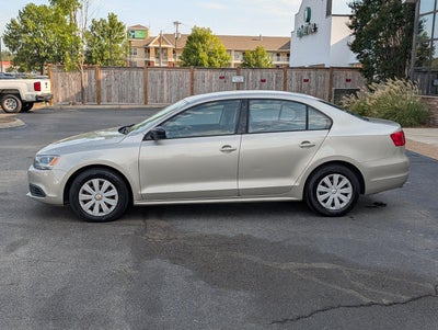 2014 Volkswagen Jetta 4dr Auto S Sedan