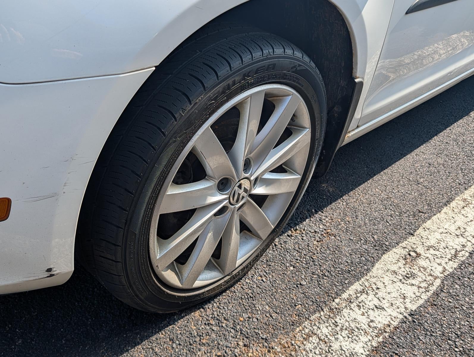 2010 Volkswagen Jetta SportWagen 4dr DSG TDI SportWagen