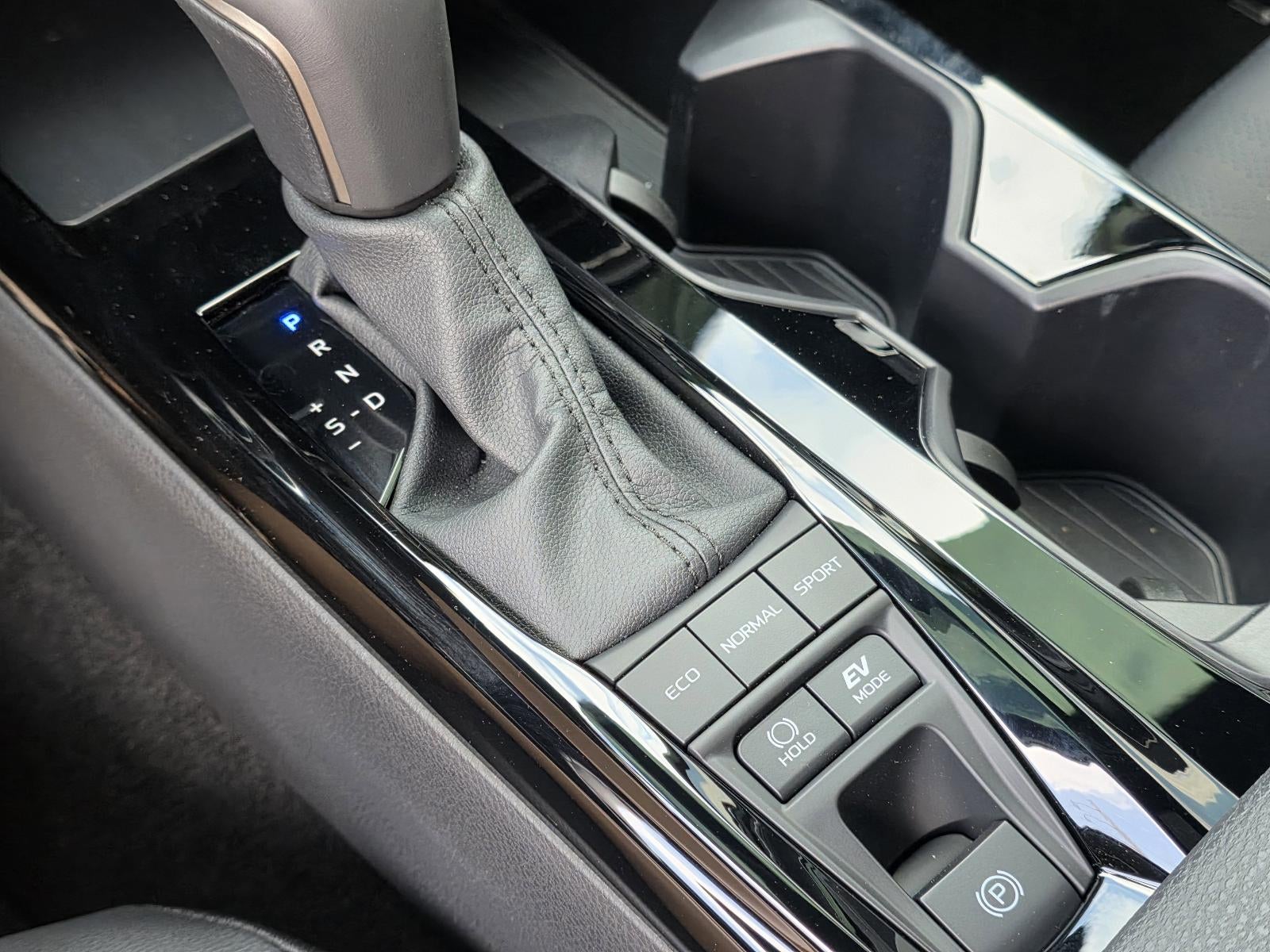 2026 Toyota Camry XSE (Natl)