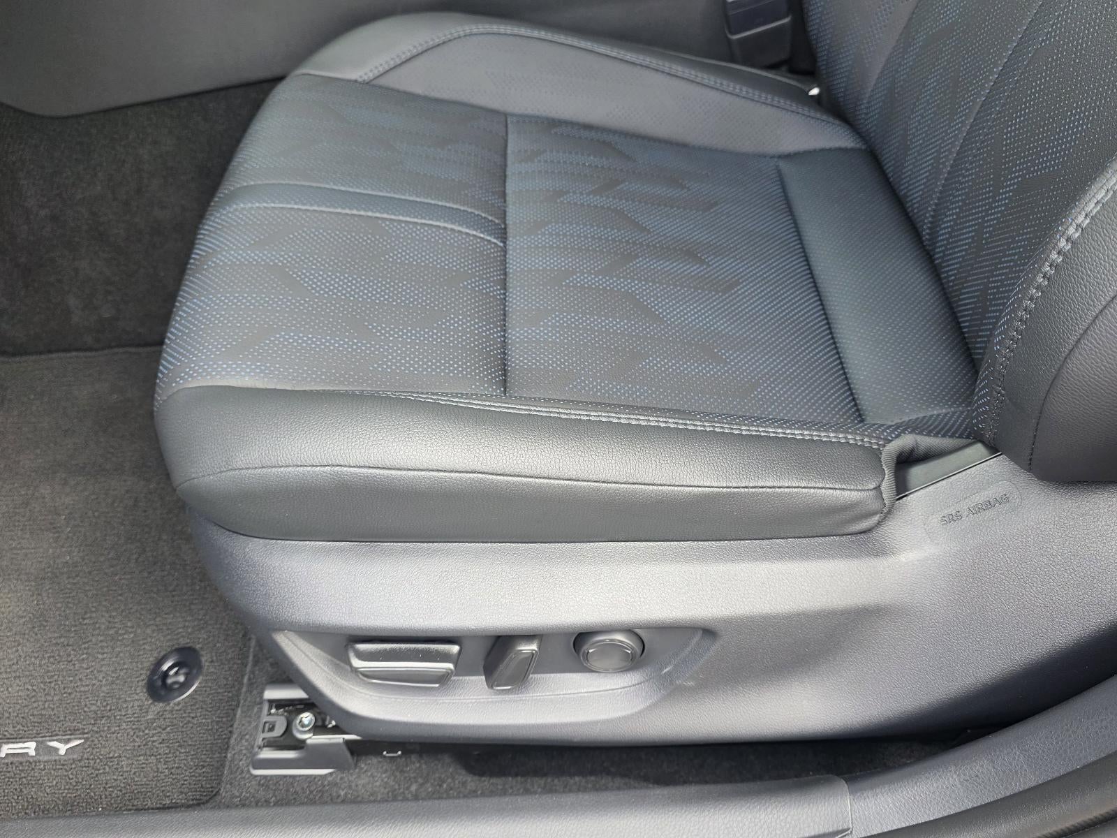 2026 Toyota Camry XSE (Natl)