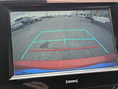 2020 Toyota Camry SE Auto (SE)