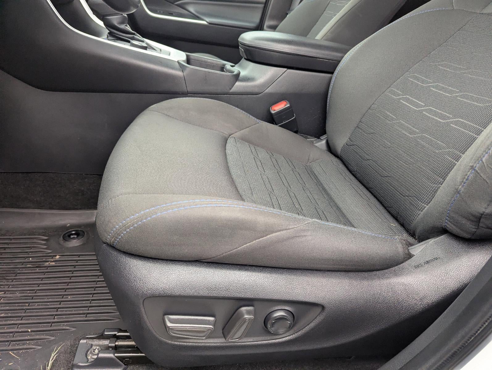 2023 Toyota RAV4 Hybrid SE AWD (Natl)