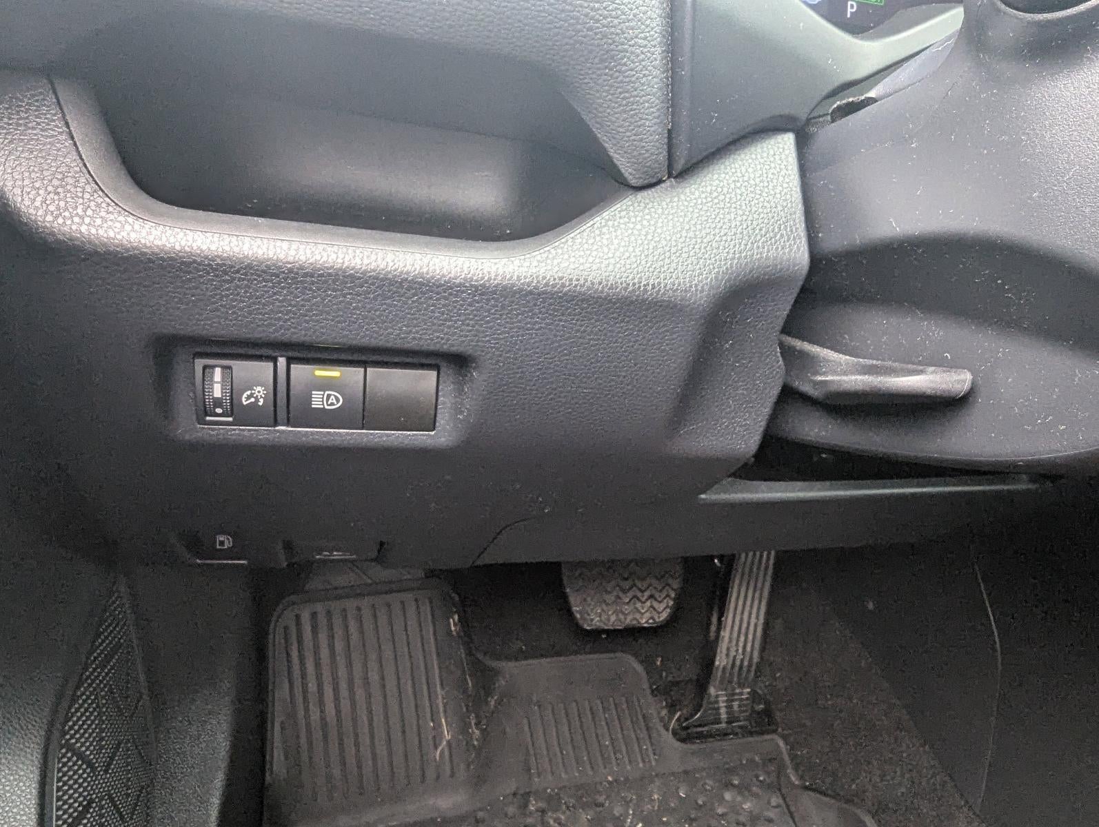 2023 Toyota RAV4 Hybrid SE AWD (Natl)