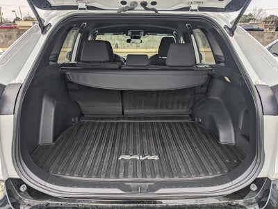 2023 Toyota RAV4 Hybrid SE AWD (Natl)