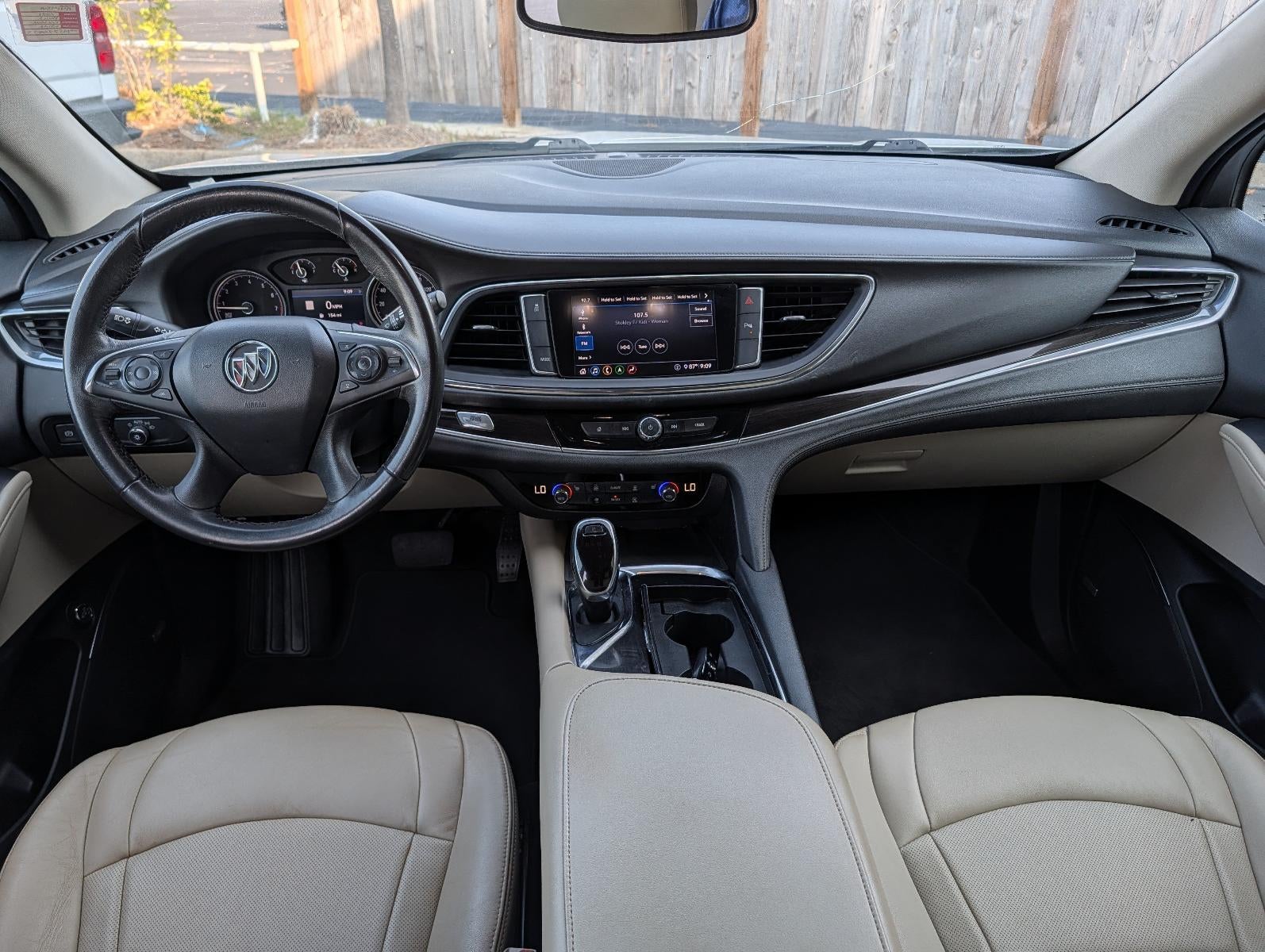 2021 Buick Enclave Essence FWD
