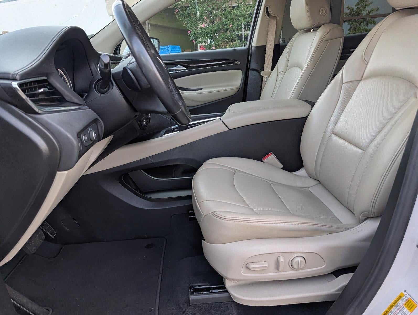 2021 Buick Enclave Essence FWD
